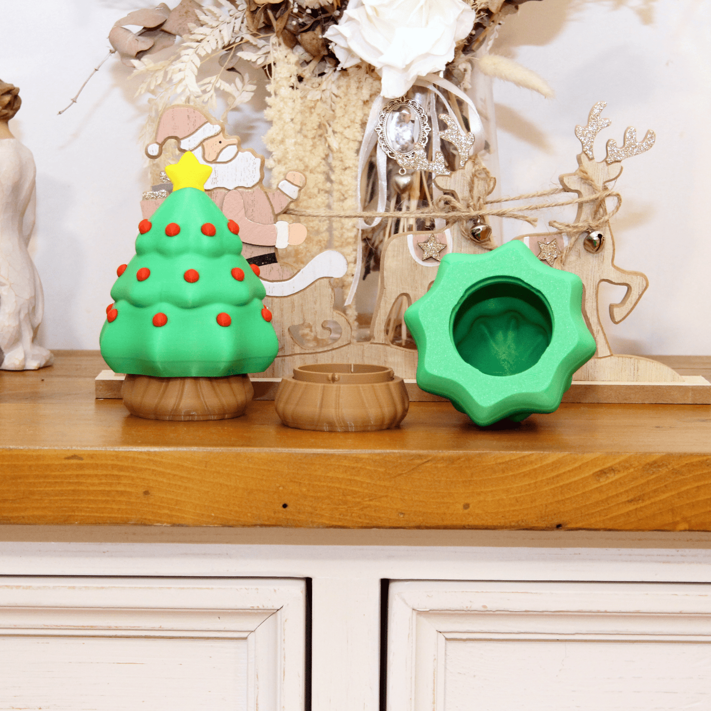 Christmas Tree Container - HL Designs - CTC-PLA-TREE